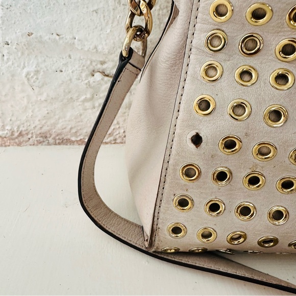 Cream and gold Michael Kors purse see photos - Picture 2 of 8